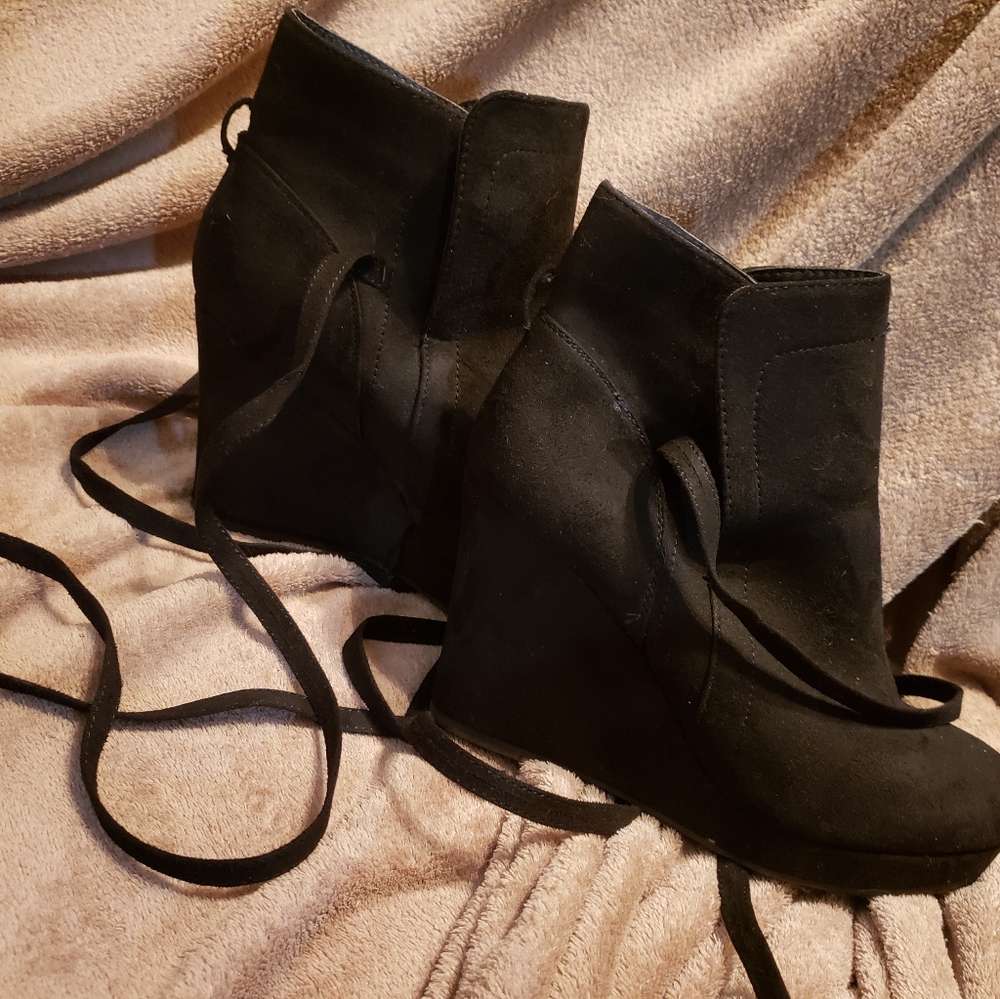 Black faux suede wedge bootie